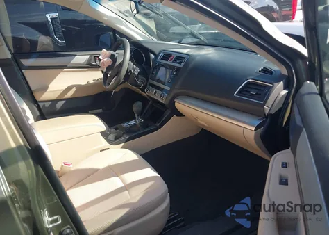 2018 Subaru Outback 2.5I z USA, uszkodzony, nr VIN 4S4BSAAC4J3374799